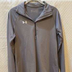 Under Armour Quarter-Zip Pullover. Grey/White. Striped. Small.